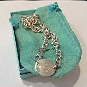 Tiffany & Co. Return to Tiffany Oval Tag Necklace